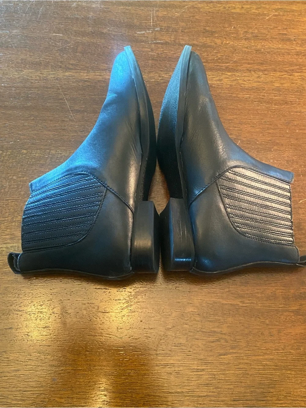 Jack Rogers Black Leather Chelsea Rain boots Boots women’s size 7 EUC